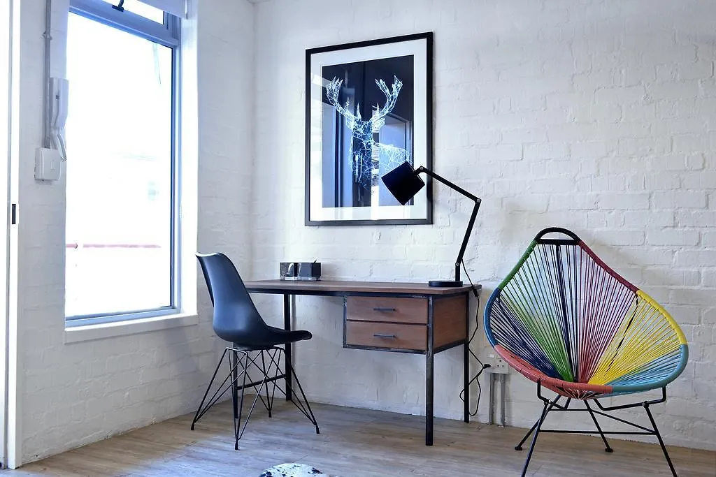 Swift Contemporary Studio Apartment