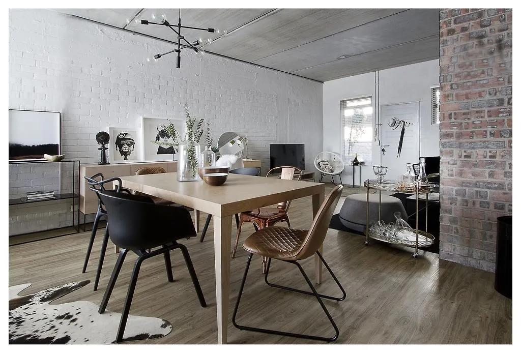 Swift Contemporary Studio Apartment ケープタウン